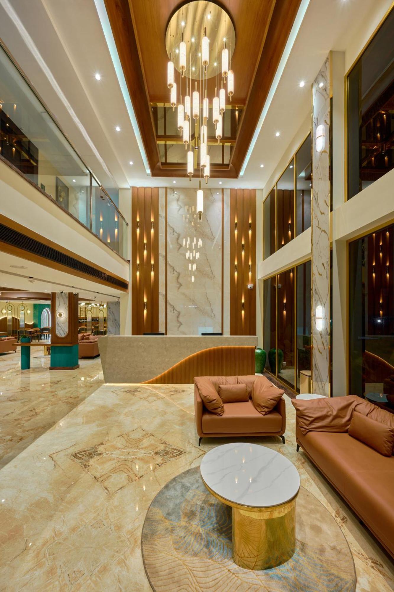Kowju Airport Hotel Calicut Kondotty Exteriör bild
