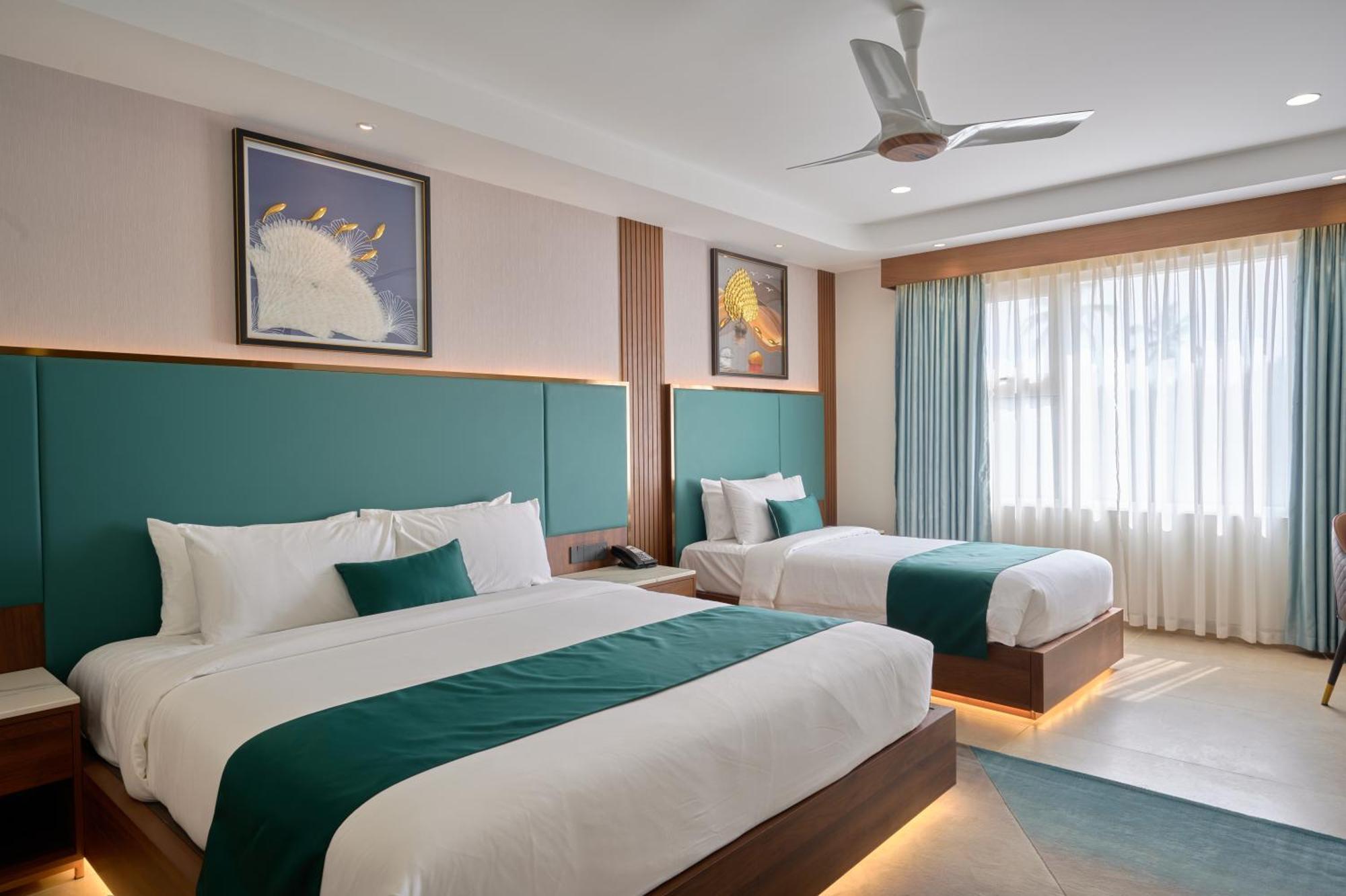 Kowju Airport Hotel Calicut Kondotty Exteriör bild
