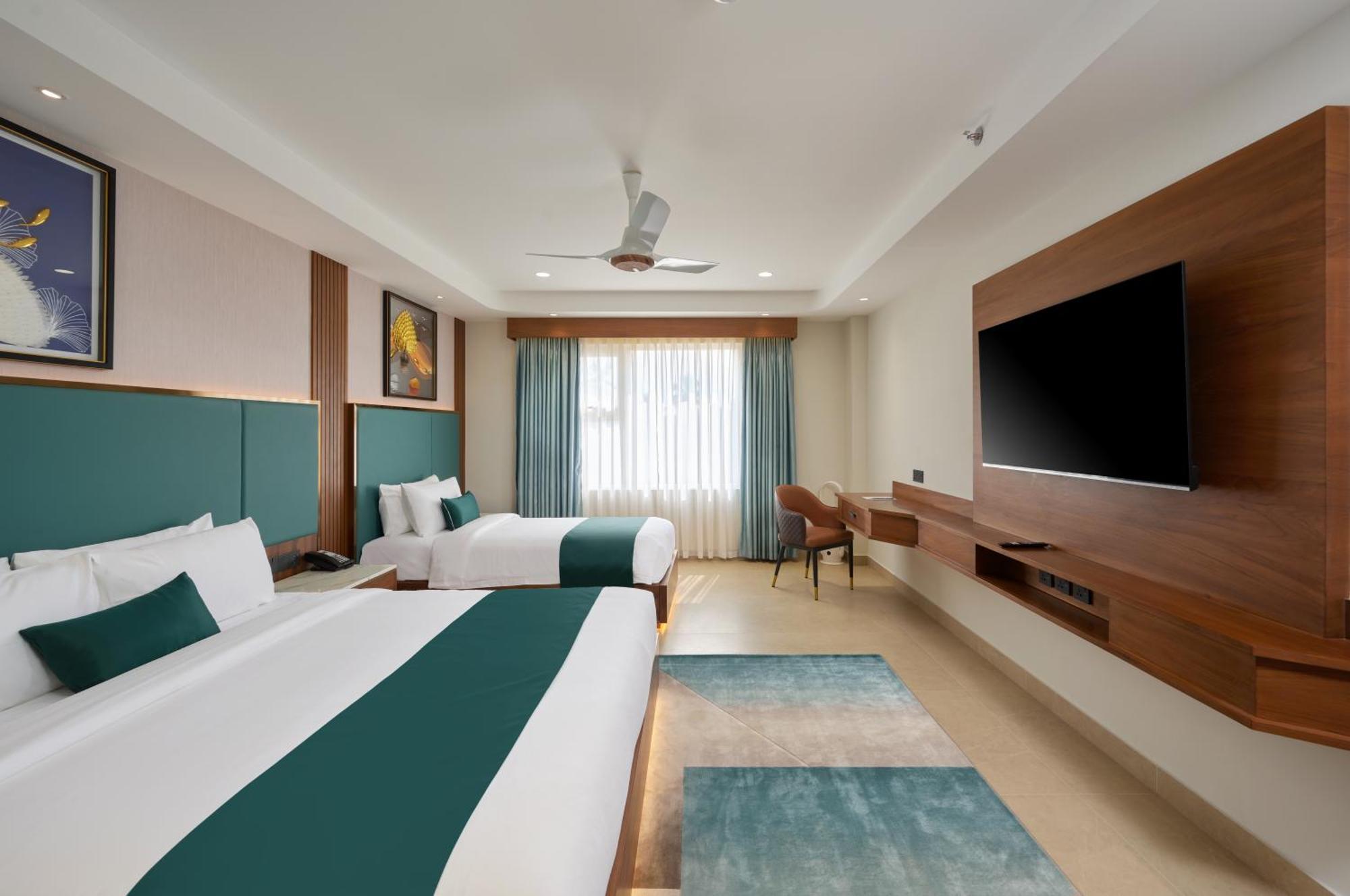 Kowju Airport Hotel Calicut Kondotty Exteriör bild